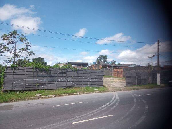 terreno com galpão